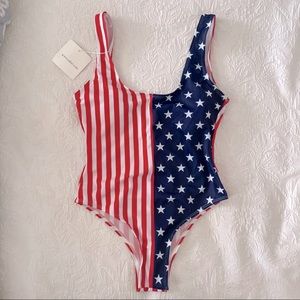 American flag bathingsuit 🇺🇸